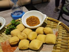 石屏炸包浆豆腐-野·大山里野生菌石锅土鸡(益田假日店)