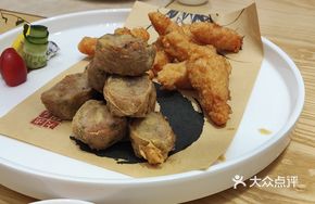 Shrimp and Fruit Dumplings