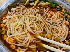 -覃肥叔桂林米粉(粮道街店)