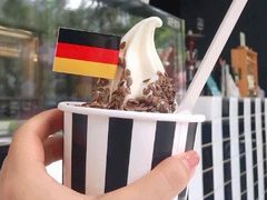 -JW德国冻酸奶Frozen Yogurt(龙湖成都滨江天街店)