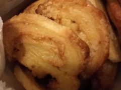 -上海哈尔滨食品厂(汇联商厦店)