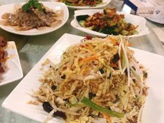 凉拌大白菜-那达慕蒙古风味酒楼