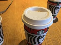 双杯热太妃榛果燕麦拿铁-星巴克(武康路店)