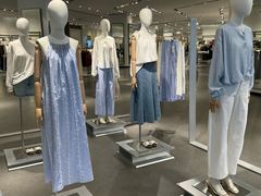 -URBAN REVIVO(佛山南海万达广场店)