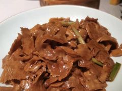 黄山笋干烧黑毛猪肉-山里亲戚(淞虹路店)