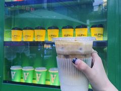 海盐拿铁-ALPHA COFFEE阿尔法咖啡(虹莘路店)