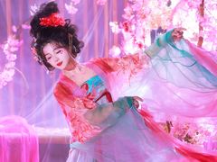 -九月鹰飞汉服摄影工作室