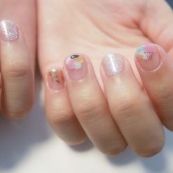 -媄甲诗美甲美睫