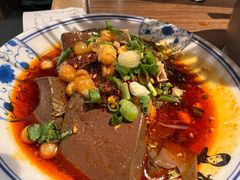 -肖四女乐山跷脚牛肉(世博源店)
