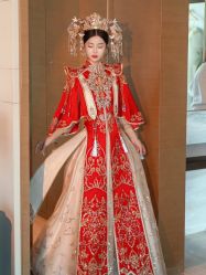 -曼青婚纱礼服馆