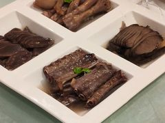 -香山湖家家宴(中山陵店)