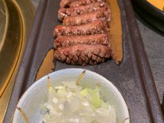 -铭牛烧肉·和牛海鲜自助(高新月牙湖店)