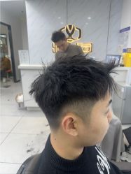 点击看大图 -尤司男士国潮理发馆