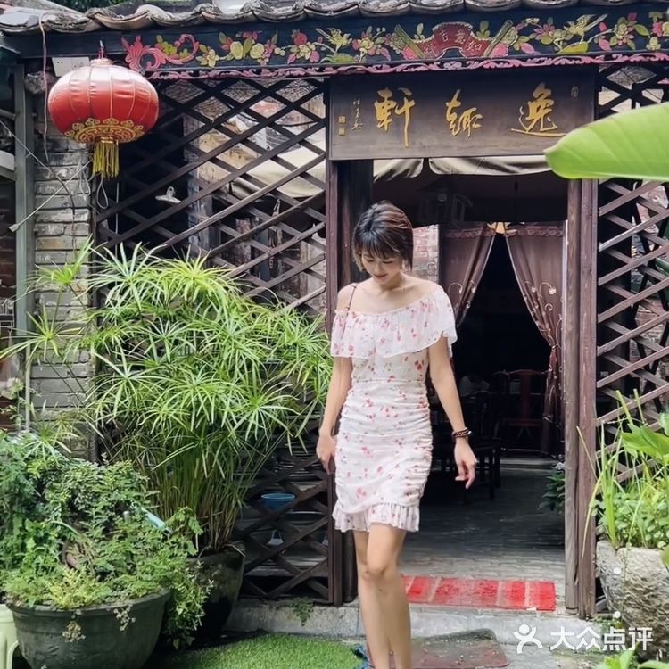 私人订制饭堂，又可以唱k，很正的一个聚餐地方