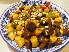 松子牛肉炒年糕-兔爸私家小厨(新北万达店)