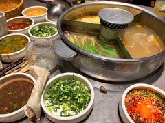-巴奴毛肚火锅(大剧院店)