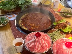 -赵美丽·重庆社区火锅·直营店(火车东站·中豪国际店)