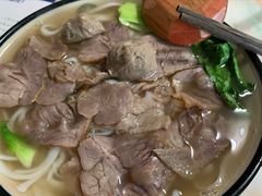 -孔雀记忆PHO·越南菜·米肉粉