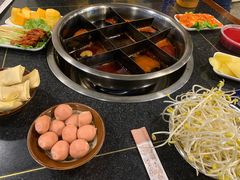 -邓莽子老火锅(中兴路总店)