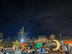 -亚龙湾希尔顿自助餐厅·海鲜·烧烤·沙滩BBQ·现场乐队