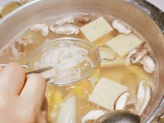 牛骨原汤锅-左庭右院鲜牛肉火锅(新梅广场店)