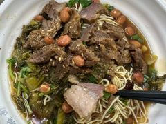 -阿阳牛腩腌面店