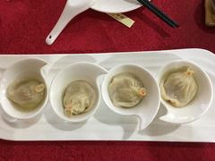 金牌灌汤小笼包(大)-鼎珑点心仔(燕塘店)