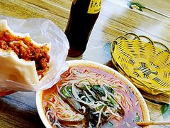 -天府米线笼笼肉夹馍(钟楼小区店)