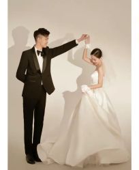 -索菲亚婚纱摄影