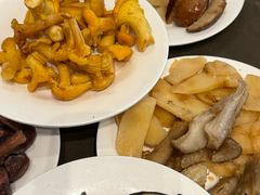 -天宜隆蘑菇宴火锅(石景山旗舰店)