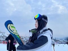 -采薇庄园四季滑雪场