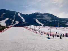 -鳌山滑雪度假区