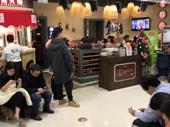 -左庭右院鲜牛肉火锅(金山万达店)