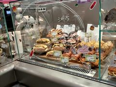 面包甜点陈列柜-PAOPAO Bakery&Café(港汇店)