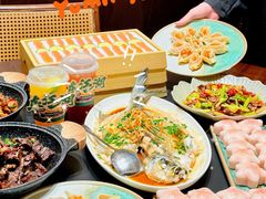 -壹湖两岸·鱼鲜山里菜(东江湖店)