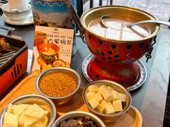 -百彦蒙古包·碳烤羊排·手抓羊肉(万江首店)