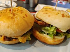 -必胜客(周浦万达店)