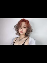-PE SALON