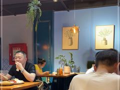 大堂-柴窝堡22号辣子鸡·传承新疆菜