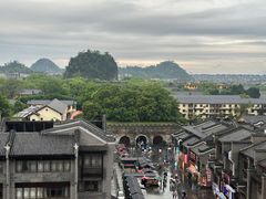 -四月吧餐厅(正阳步行街店)