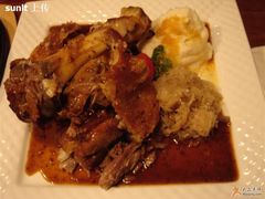 猪肘-宝莱纳啤酒花园餐厅PAULANER BRAUHAUS Nanjing(广州路店)