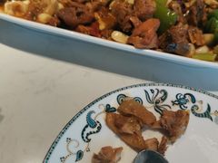 新疆辣子鸡-巴扎屋大盘鸡·新疆菜(汇嘉时代店)