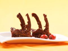 鸭翅-周黑鸭(郑州中原区华山路中原万达沃尔玛店)