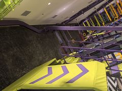 -反斗乐园π·电玩·高空拓展·蹦床(龙华天虹店)