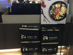 -瑞幸咖啡(东直门枢纽店)