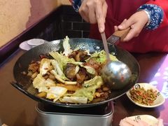 -富正毅三下锅·湘西韵味(天门山索道店)