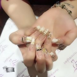 手部美甲-爱空间美睫健康美甲
