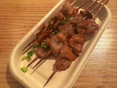 焦香微甜猪五花肉串-下酒(华熙店)