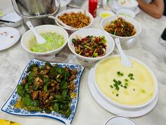 -红色湘菜馆(春风店)