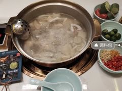 -润园四季椰子鸡火锅(南山海岸城店)